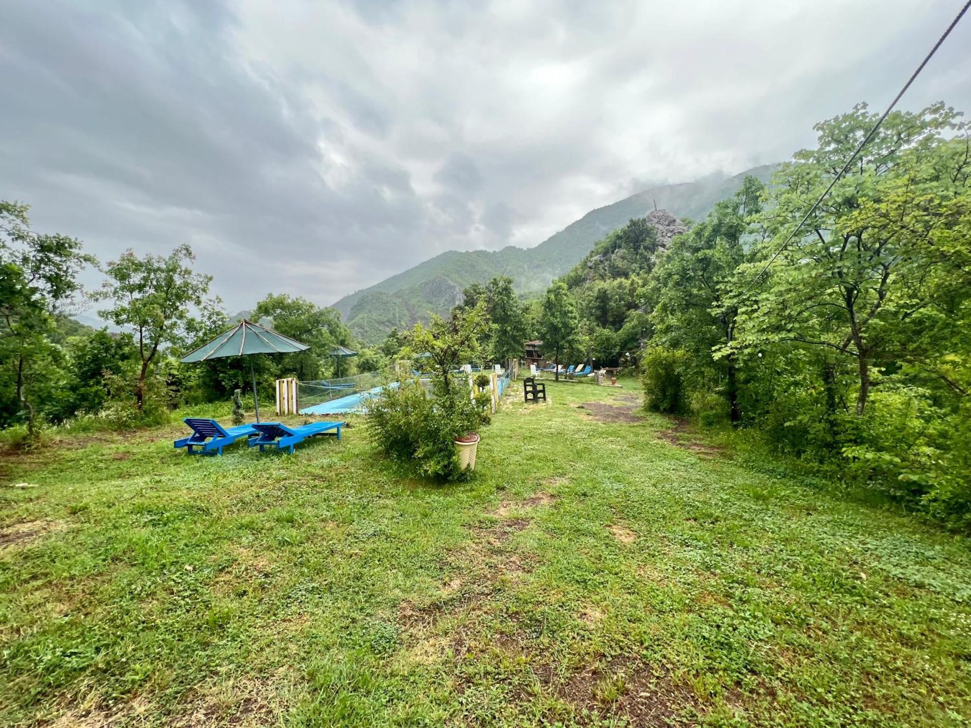 Baven -Toven Naturae Rubik Bagian luar foto